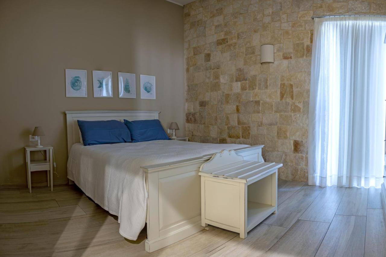 Torrelama Room & Breakfast Trani Exterior foto