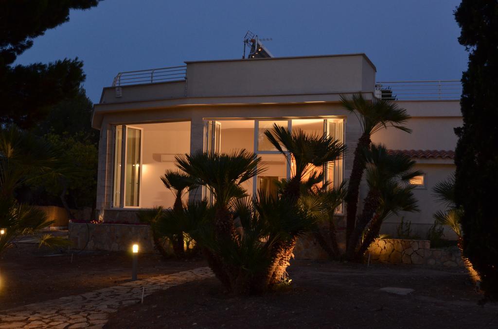 Torrelama Room & Breakfast Trani Exterior foto